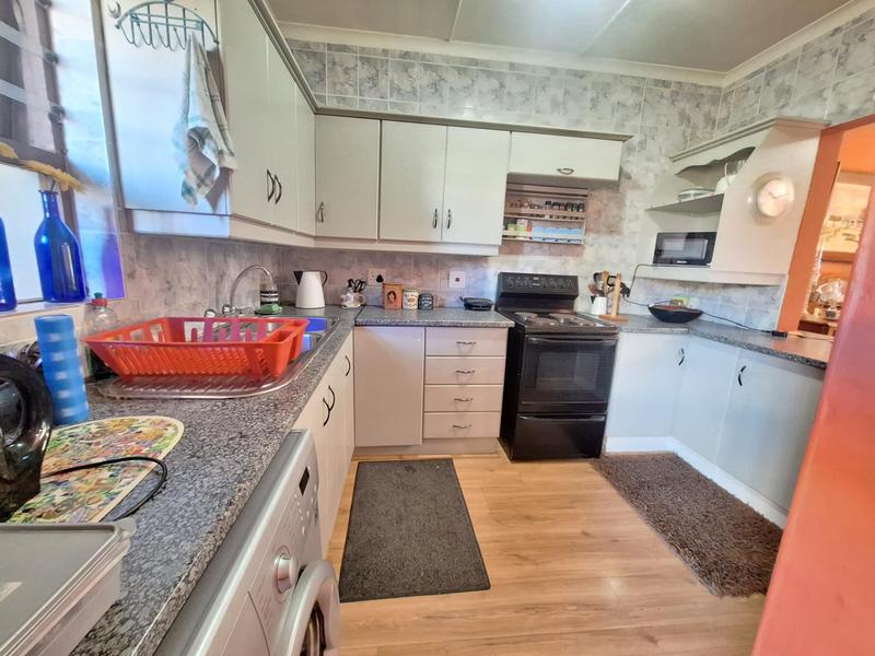 2 Bedroom Property for Sale in Hartenbos Western Cape